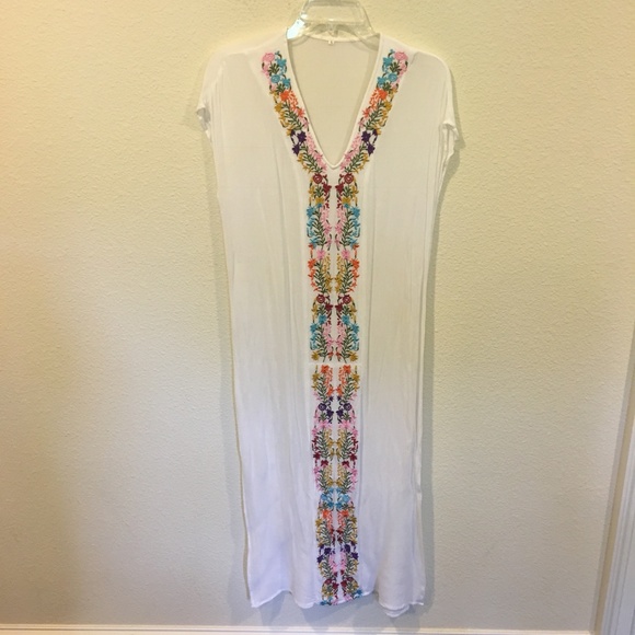 Dresses & Skirts - White embroidered coverup maxi Dresses & Skirts - White embroidered coverup maxi